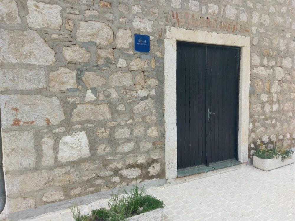Appartement In Einem Dalmatischen Haus In Novigrad-Dalmatien Neben Zadar Novigrad  Exterior foto